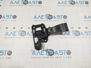 Крюк капота Audi A4 B8 08-16