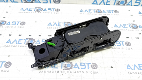 Подстаканники центральной консоли Volvo XC60 18-26 под дерево Linear Lime с хромом