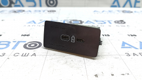 USB Hub Volvo XC60 22-26 Type-C