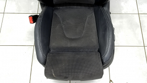 Scaun șofer Audi A4 B8 13-16 cu airbag, electric, încălzit, piele combinată neagră cu Alcantara, perforații, cusături gri, S-Line, curățare față