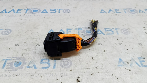 Фишка на блок ECU компьютер двигателя Volvo XC60 22-23 малая