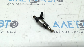 Форсунка распылитель Audi A4 B8 08-16 2.0T высокого давления