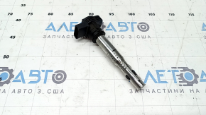 Катушка зажигания Audi A4 B8 08-16 2.0T