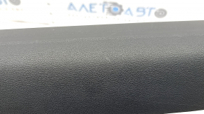 Накладка порога внутренняя передняя правая Audi A4 B8 08-16 седан, черная, царапины
