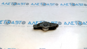 Рокер Mazda 3 19-26 2.5