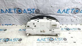Щиток приборов Mitsubishi Outlander 16-18 132к, царапины