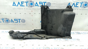 Защита двигателя боковая правая Toyota Prius 50 16-18 потерта, надорван