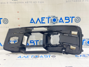Решетка переднего бампера правая Audi Q7 16-19 хром под парктроник и радар с накладкой