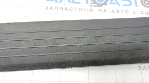 Накладка порога внутренняя передняя левая Mercedes W167 GLE 350 450 20-26 темно серая, царапины, под чистку