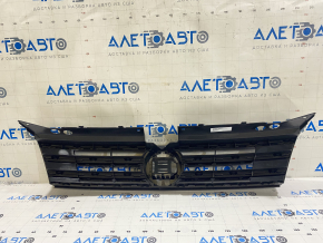 Решетка радиатора grill VW Tiguan 18-21 без эмблемы, 2 хром 1 черн полоски