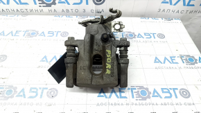 Суппорт в сборе задний правый Toyota Prius 50 16-22