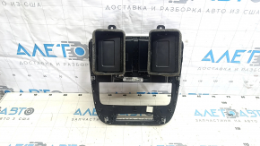 Накладка передней панели центральная с дефлекторами Dodge Grand Caravan 11-20 черная с хром обрамлением, царапина