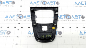 Накладка центральной консоли Mercedes W167 GLE 350 450 20-26 черный глянец, царапины, под чистку