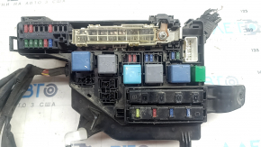 Блок предохранителей подкапотный Toyota Prius 20 04-09 в сборе, без крышки