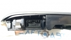 Плафон освещения передний в сборе BMW 3 F30 12-18 под люк черный, царапины, облезло покрытие