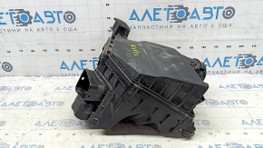 Корпус воздушного фильтра Volvo XC60 22-26 B5