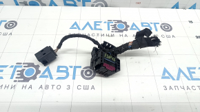 Фишка на блок ECU компьютера двигателя BMW 3 F30 17-18 B46, черная с 1 разьемом