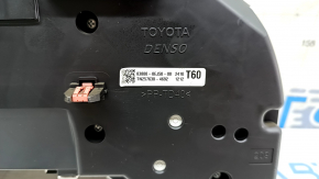 Щиток приборов Toyota Highlander 20-21 дисплей 7" под 7 мест, 142к, копоть