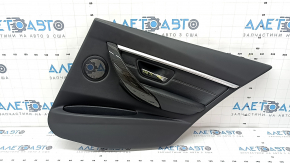 Ornamente ușă spate dreapta complete BMW 3 F30 12-18 negru, cotieră și inserție piele neagră, cusături gri, ornament cromat, strat protector sub lemn închis, cu iluminare, zgârieturi