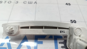 Подсветка порта зарядки Nissan Ariya 23-26