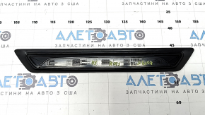Накладка порога передняя правая наружная BMW 3 F30 12-18 черная с хромом, коррозия, трещина в креплении