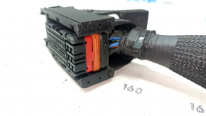 Фишка на блок ECU компьютер двигателя Kia Sportage 17 2.4 красная