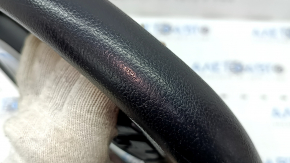 Volan nearanjat BMW 3 F30 12-18, piele neagră, sport, cusături roșii, amortizoare încălzite sub amortizoare, cu butoane și strat protector, zgârieturi, uzat