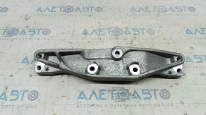Кронштейн заднего дифференциала редуктора Volvo XC60 22-26 B5, B6
