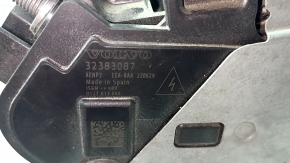 Генератор Volvo XC60 22-23 B5, B6