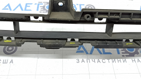Grilă centrală bară față Kia Sportage 17-19 FWD, structură, elemente de fixare rupte, fisură