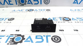 USB Hub Nissan Ariya 23-26 передний