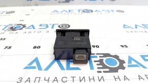 Hub USB Nissan Ariya 23-25 spate