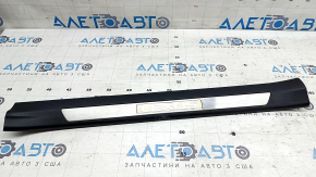 Накладка порога передняя правая Lexus NX200t NX300 NX300h 15-21 черная, хром, царапины