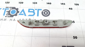 Отражатель заднего бампера левый Nissan Ariya 23-26