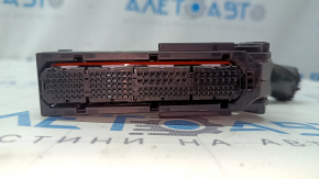 Фишка на блок ECU компьютер двигателя Lexus NX200t 16-17 AWD большая