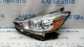 Far stânga față Toyota Prius V 15-17 gol, rest, halogen, nisip, crep rupt