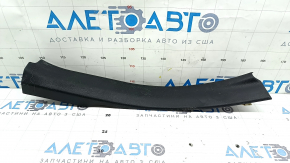 Накладка порога внутренняя задняя правая Toyota Camry v70 18-24 hybrid, черная, царапины
