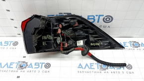 Фонарь внешний крыло левый Toyota Rav4 19-24 USA built, потерт