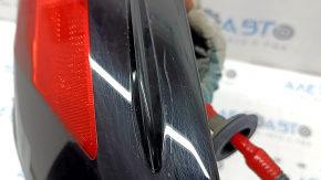 Фонарь внешний крыло левый Toyota Rav4 19-24 USA built, потерт