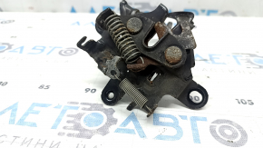 Замок капота Toyota Rav4 19-24 без датчика, ржавый