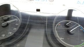 Щиток приборов Toyota Camry v70 18-19 LE\SE hybrid, 52к, царапины