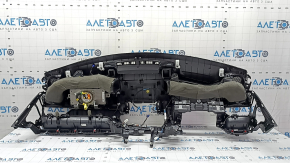 Торпедо передняя панель с AIRBAG Toyota Rav4 19-24 черная, царапина
