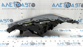 Фара передняя правая Toyota Rav4 19-24 отражатель, черная, USA built