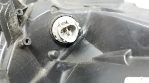 Фара передняя правая Toyota Rav4 19-24 отражатель, черная, USA built