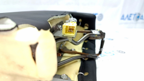 Боковушка заднего сиденья с airbag левая Nissan Ariya 23-26 кожзам черный