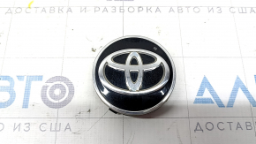 Центральный колпачок на диск Toyota Highlander 20-26 62/59 мм царапина