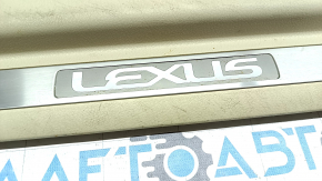 Накладка порога передняя левая Lexus RX350 RX450h 10-15 бежевая, с хромированной накладкой, царапины