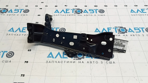 Suport aripă stângă față Mazda 3 19-24