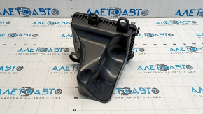 Carcasa filtrului de aer Mazda 3 19- 2.5 partea inferioară