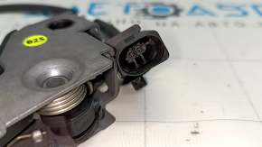 Замок капота Volkswagen ID.4 21-26 с датчиком
